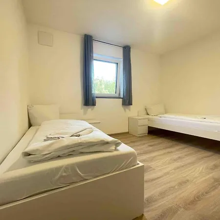 Max119 By Interhome شقة