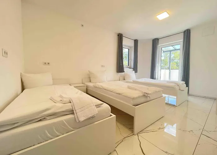 Max119 By Interhome *